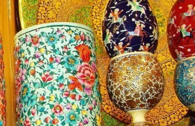 India-Kashmir: Discover the Beauty of Paper Mache Craftsmanship