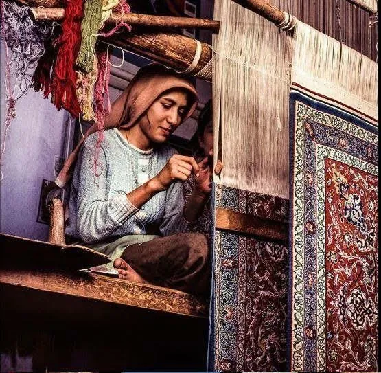 Kashmiri carpet weaving